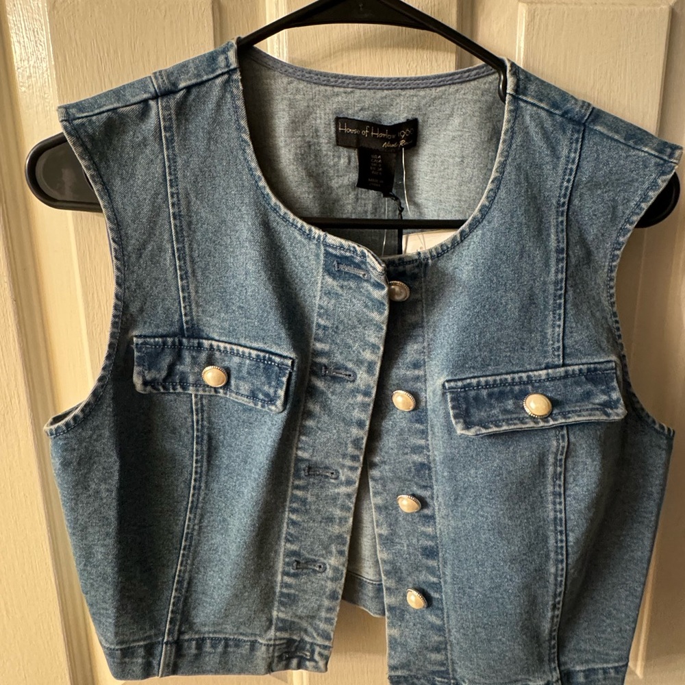 Denim Sleeveless Vest with Button Details